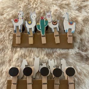 Lightweight photo magnet holders